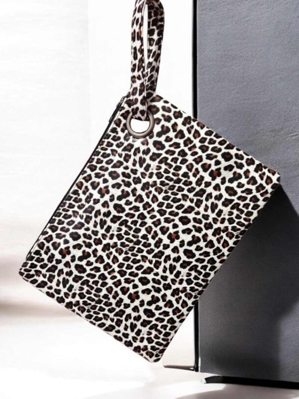 Leopard Print Wristlet Clutch - White/Brown